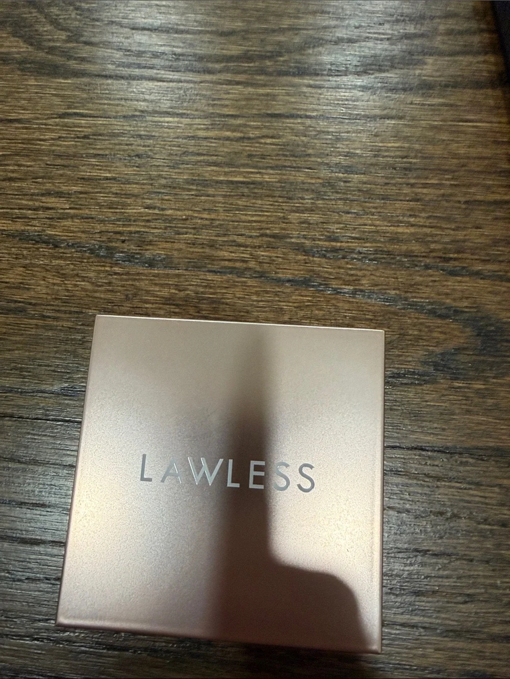 Lawless skin-smoothing powder & It Cosmetics Heavenly Luxe brush